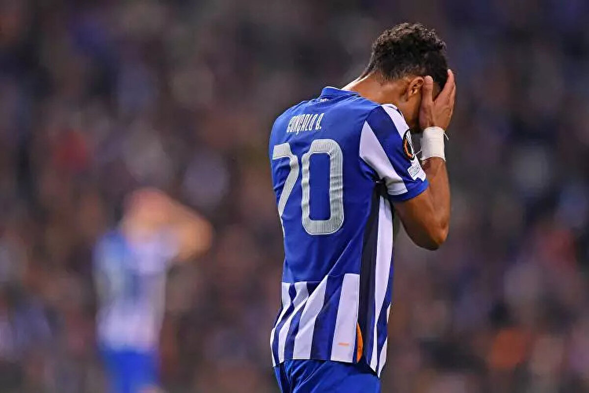 40-Porto (Portekiz): 312,7 milyon euro