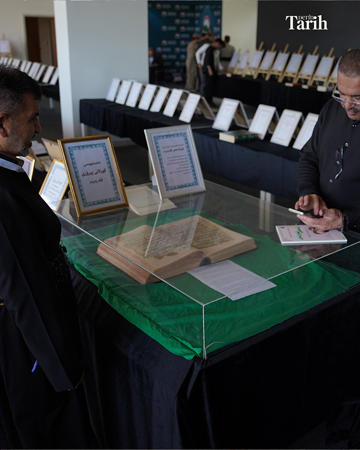 Vatandaşların yoğun ilgisini çeken 4 asırlık eser, halkın üzerine yemin ettiği "Gelezerde Kur'an-ı Kerim’i" olarak da biliniyor.