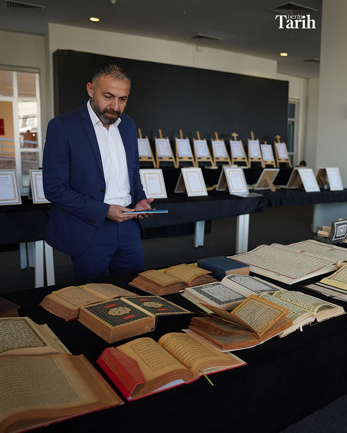 Süleymaniye Üniversitesi İslami İlimler Fakültesi Öğretim Üyesi Prof. Dr. Adnan Hevremani, bu Kur'an-ı Kerim’in özellikle de Süleymaniye için ender bir eser olduğunu belirtti.