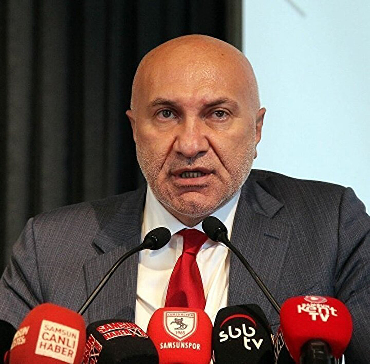 Kritik mücadele öncesi Samsunspor Başkanı Yüksel Yıldırım, sosyal medya hesabından yaptığı paylaşımla gündem oldu.<br>