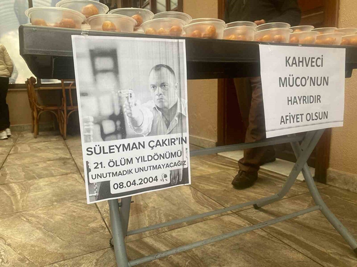 <br>"İyi bir insandı"<br>Lokma dağıtımı sırasında tezgahın başında duran tezgahtar ise "Duygulandık. Dizi çok güzeldi. Hayat çok güzeldi akşamları seyrederken. 