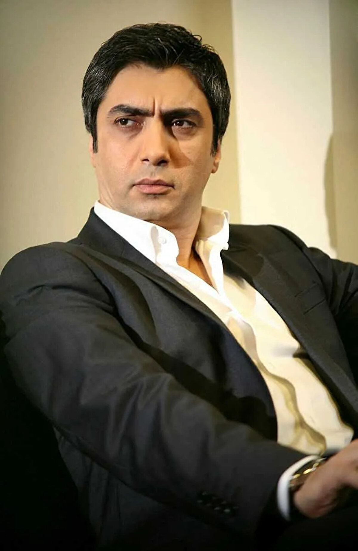 Necati Şaşmaz, önceki gün Nusret'in mekanına giderek dostlarını ağırladı. O anları bir fotoğraf karesiyle ölümsüzleştiren Şaşmaz, sosyal medya hesabında paylaşım yapmayı da ihmal etmedi.