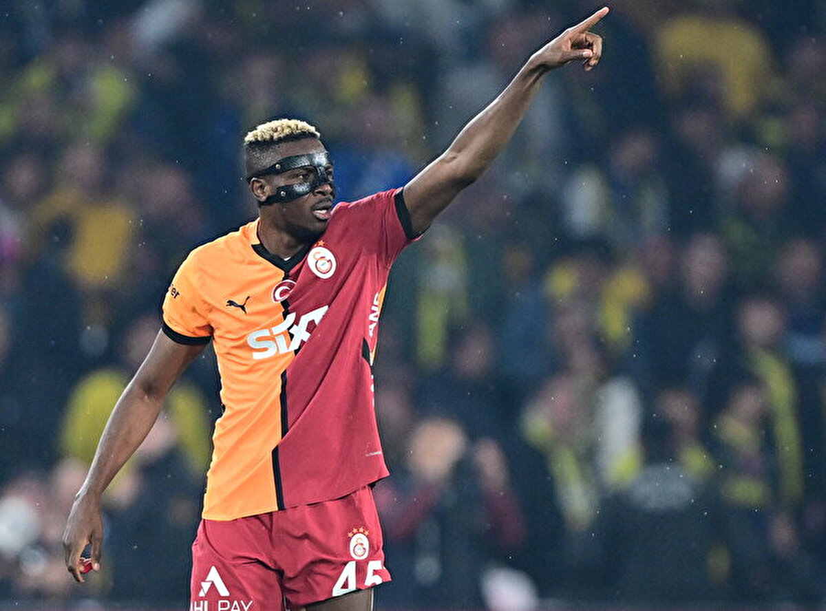 Bonservis görüşmelerini sezon sonuna bırakan Osimhen için müjdeli bir haber de geldi.<br>