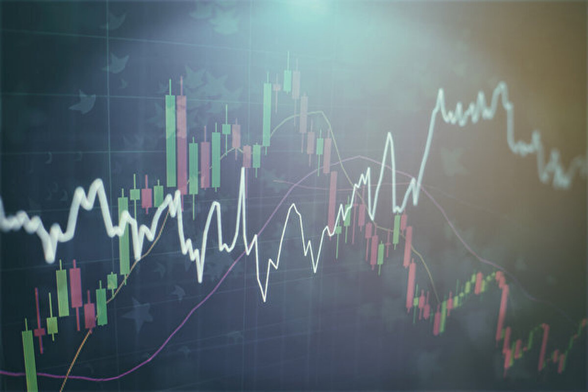 Koç Holding tarafından yapılan açıklamada şu ifadelere yer verildi:<br><br>"Şirketimizin bugün yapılan Genel Kurul Toplantısı'nda, kâr dağıtımının Yönetim Kurulu’nun ekteki kâr dağıtım önerisine uygun olarak gerçekleştirilmesine ve kâr payı ödeme tarihinin 10 Nisan 2025 olarak belirlenmesine karar verilmiştir."<br><br>Hissedarlar, 10 Nisan itibarıyla temettü haklarını kullanabilecek, ödemeler ise 14 Nisan’da hesaplarına geçecek.