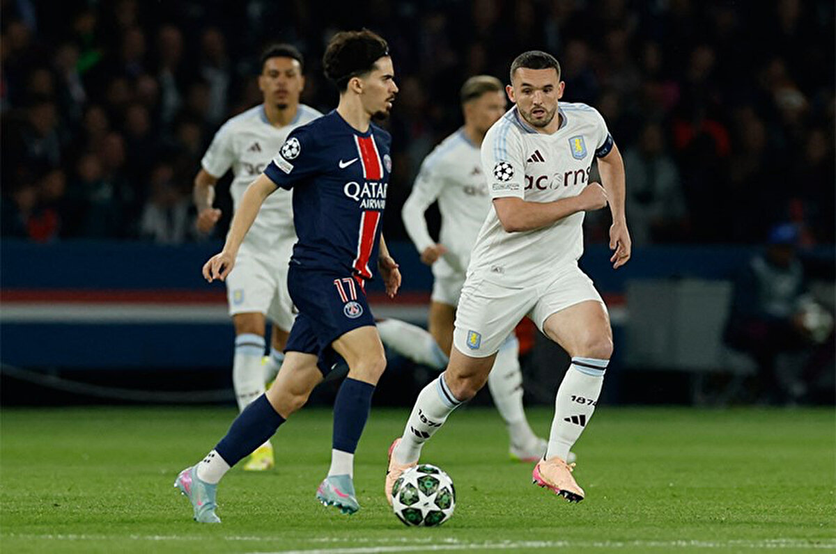 Gecenin diğer maçında ise Paris Saint Germain'in yıldız orta sahası Vitinha, Aston Villa maçını 148 başarılı pasla tamamladı. Portekizli futbolcu PSG formasıyla Şampiyonlar Ligi'nde 2003/04 sezonundan sonra bir maçı en fazla isabetli pasla tamamlayan oyuncu oldu.<br>