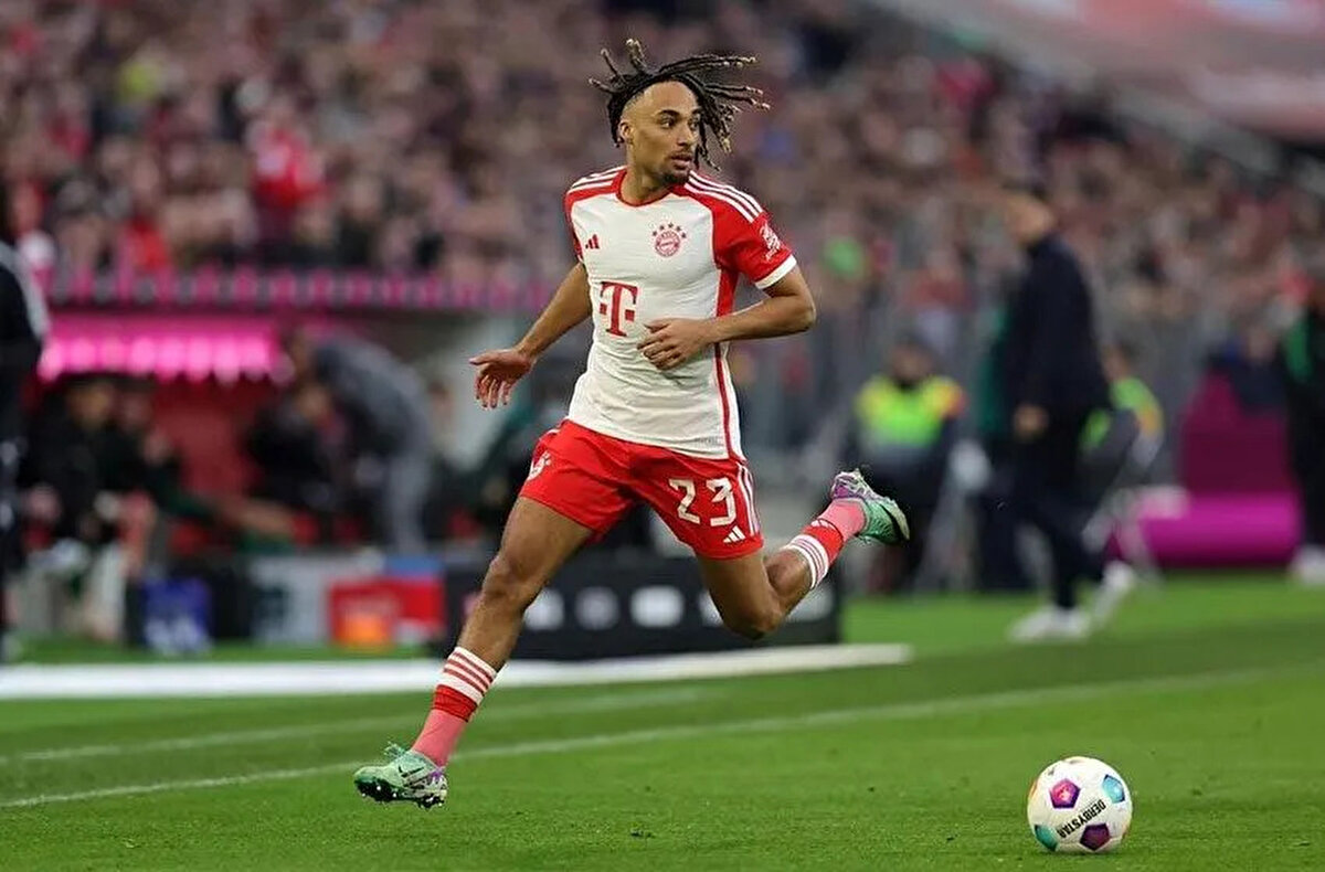 Yalnızca 540 dakika<br><br>Galatasaray'ın eski sağ beki, Bayern Münih ile tüm kulvarlarda toplamda 13 maça çıktı. Sacha Boey, söz konusu 13 karşılaşmada 540 dakika sahada kalırken iki asist yaptı.<br>