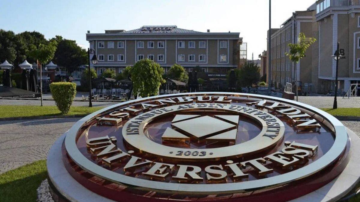 Aydın Üniversitesi:<br>- Espressolab<br>- Starbucks