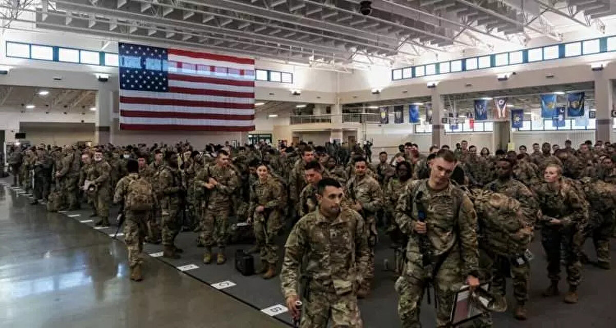 SAVUNMA BÜTÇESİ<br><br> <br><br>ABD: 895 MİLYAR DOLAR<br><br>ÇİN: 266,850 MİLYAR DOLAR