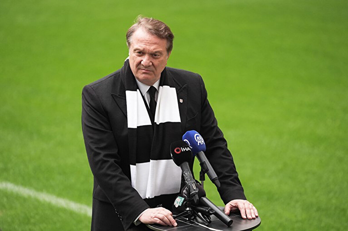 Beşiktaş Jimnastik Kulübü'nün eski başkanlarından Hasan Arat, divan kurulu toplantısında Tevfik Yamantürk ile yaşadığı arbedenin ardından Ekol TV'ye açıklamalarda bulundu.<br>