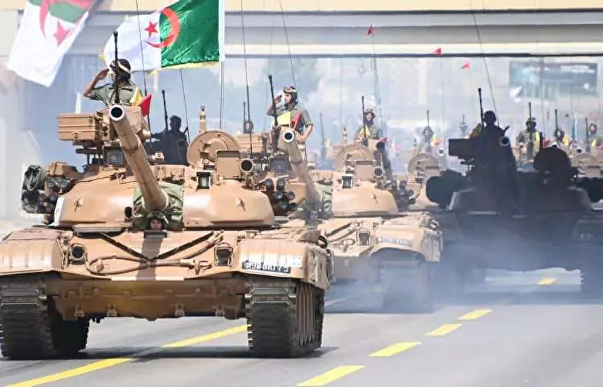 22)  CEZAYİR  |  467 BİN 200