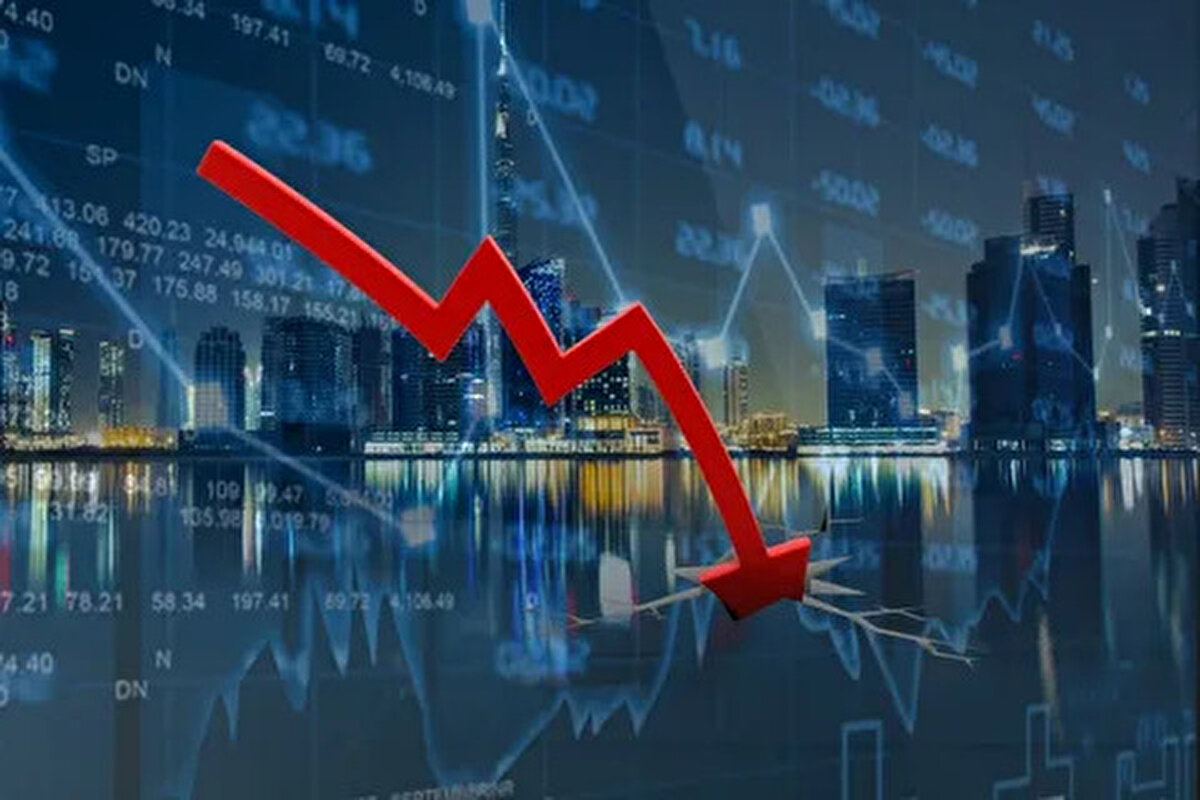 Şirketlerde temettü dağıtım süreci nasıl işler?<br>Temettü dağıtım süreci, hissedarların şirketten koymuş oldukları sermayenin getirisi mahiyetinde gelir elde etmelerini sağlayan önemli bir mekanizmadır ve sürecin düzgün işlemesi yatırımcılara güven verir. Sürecin temel adımları şu şekilde sıralanabilir: