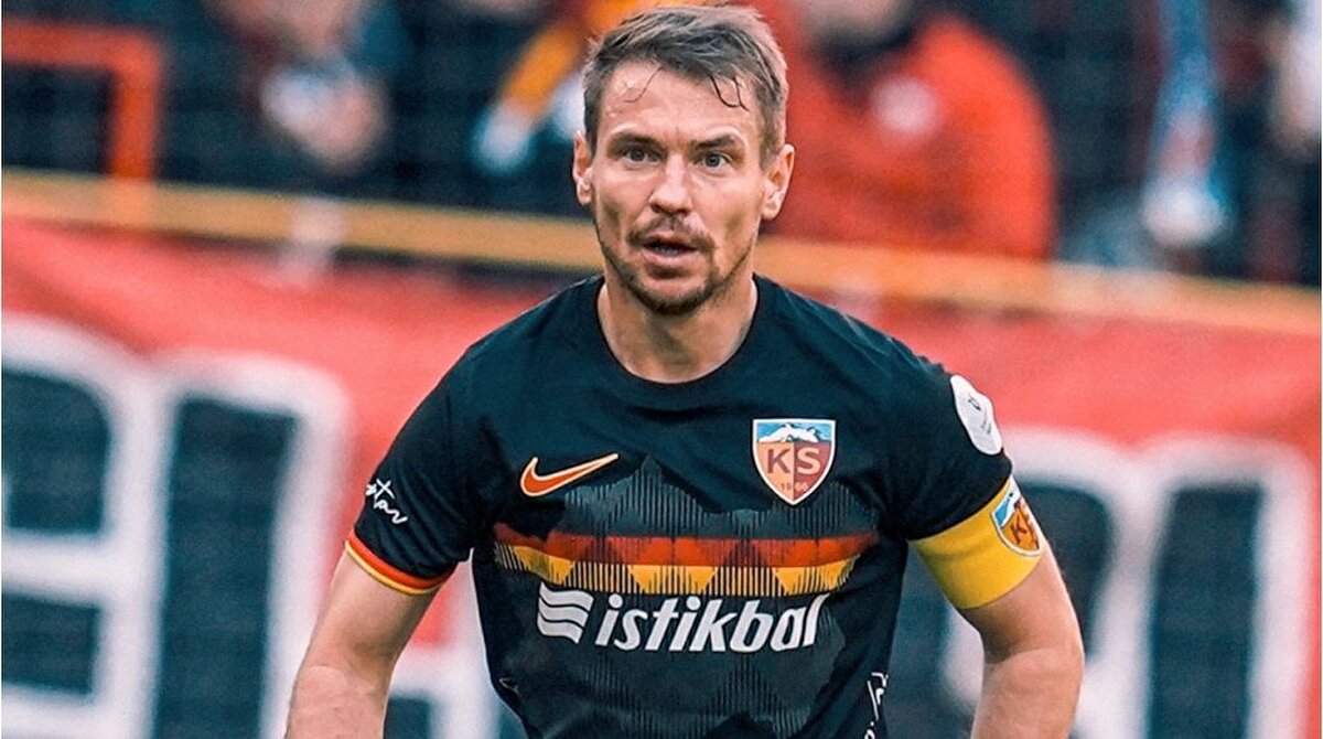 Dimitrios Kolovetsios<br>(Kart cezası)