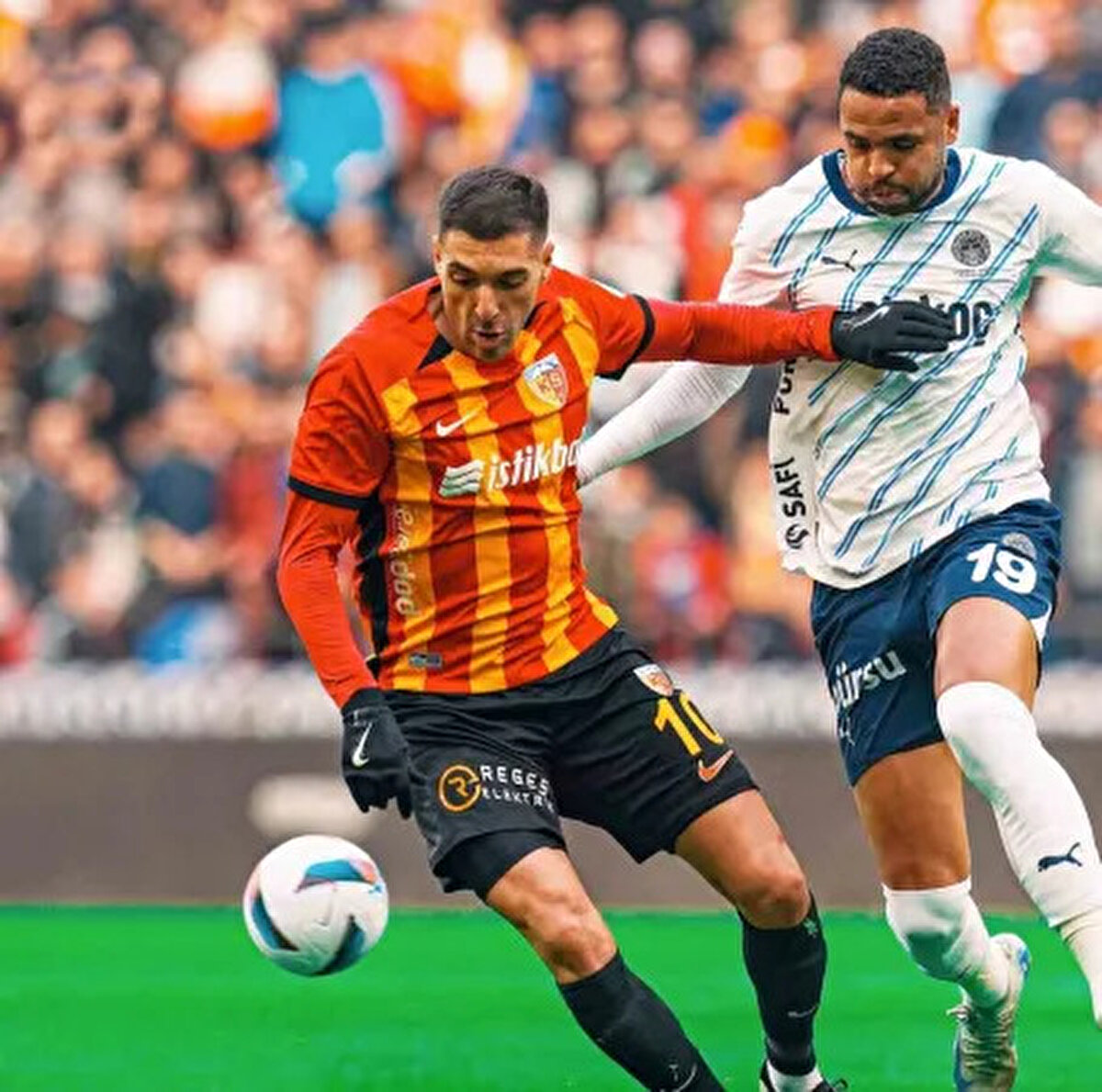 Fenerbahçe - Kayserispor karşılaşması 20 Nisan'da oynanacak.