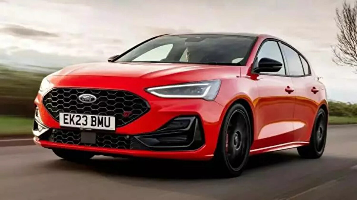 15. Ford Focus Sedan 1.5L EcoBlue Otomatik – 1.504.900 TL