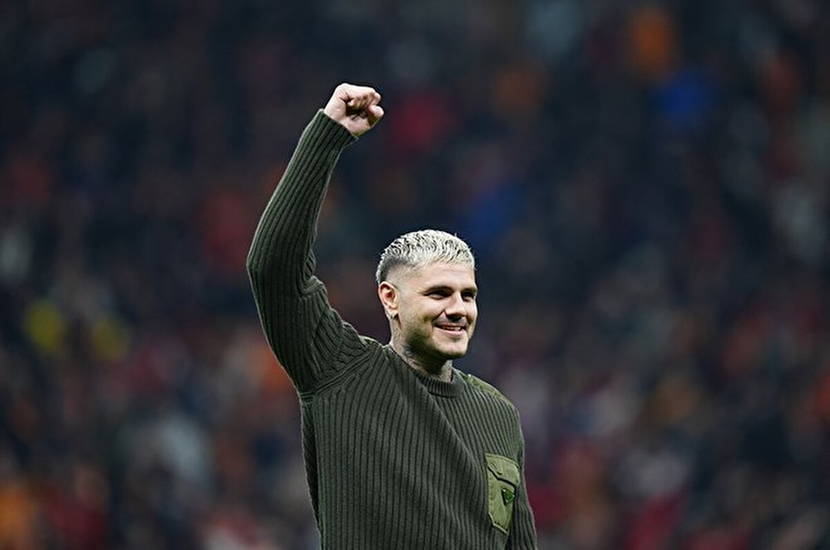 Galatasaray'ın Arjantinli yıldızı Mauro Icardi, Tottenham ile oynanan maçta sakatlandıktan sonra sezonu kapattı.