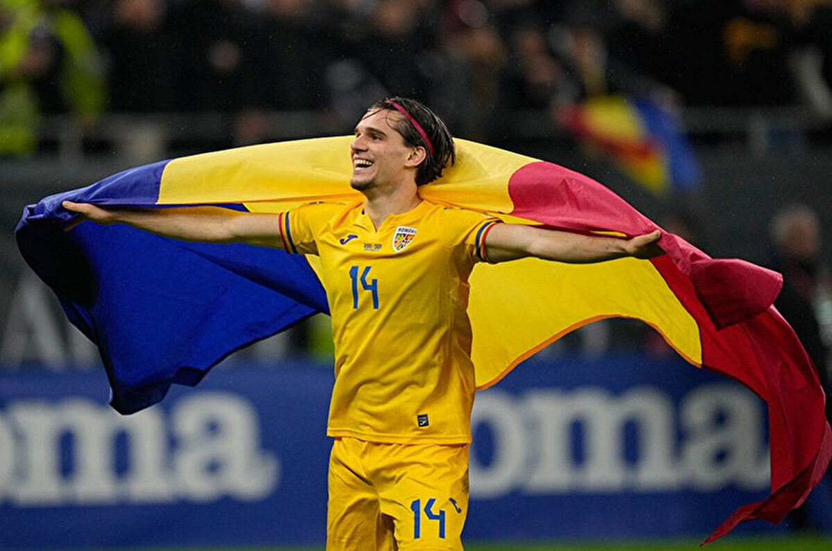 "Ianis iyi durumda. Glasgow'da kalmaya devam edebileceği yönünde görüşmeler var ancak kesinlikle ayrılacağını düşünüyorum. Kendisine bir teklif daha gelecek. Menajeriyle de görüştüm, bu konuda görüşmeler olduğunu biliyorum, birçok kulüple görüştü."<br>