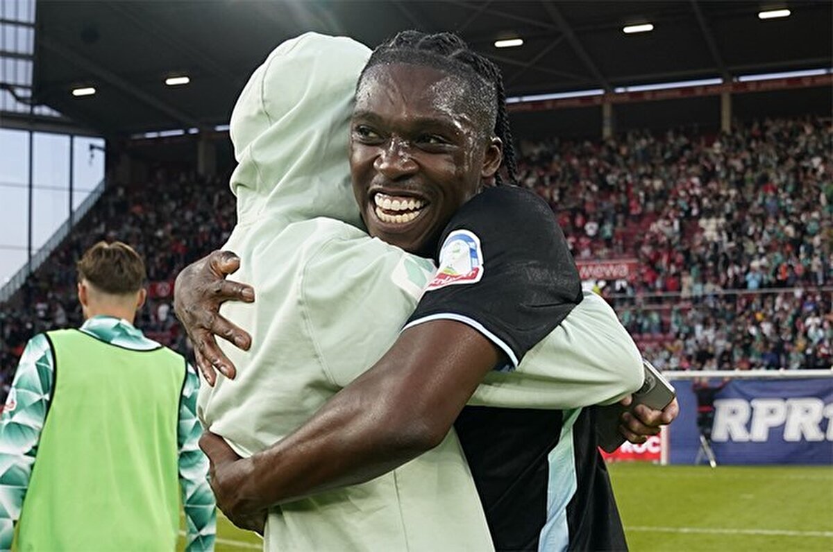 Udinese'yi çalıştıran Alman teknik direktör Kosta Runjaic'in vatandaşı Derrick Köhn'ü istediği vurgulandı.<br><br>