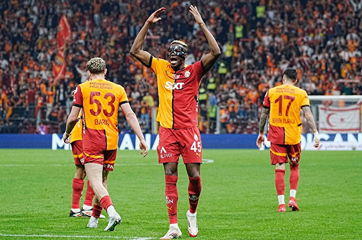 "Nijeryalı yıldız golcü, Galatasaray'da çok mutlu. Tek bir şartı var, Galatasaray Şampiyonlar Ligi'ne gitmeli."<br>
