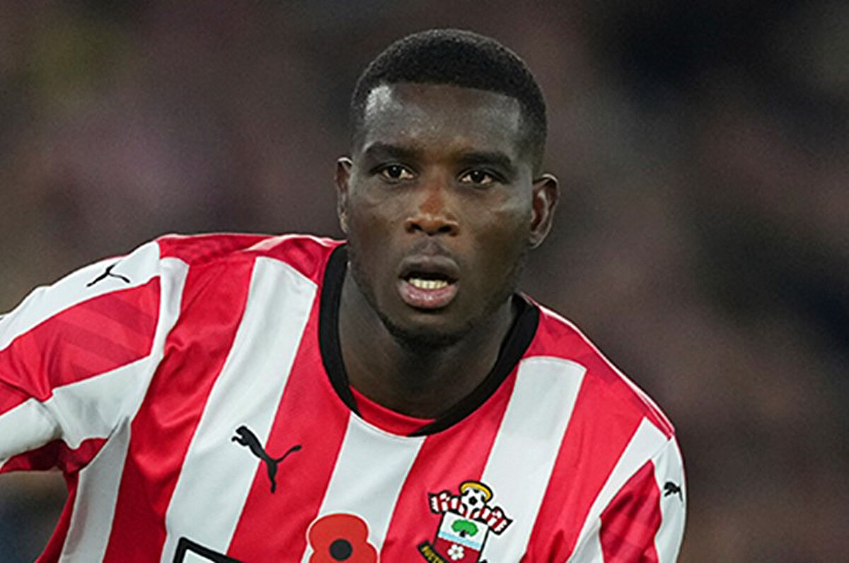 Adaylar arasında daha önce Süper Lig'de Trabzonspor forması giyen Paul Onuachu'yla birlikte Anderlecht'ten Kasper Dolberg olduğu aktarıldı.<br>