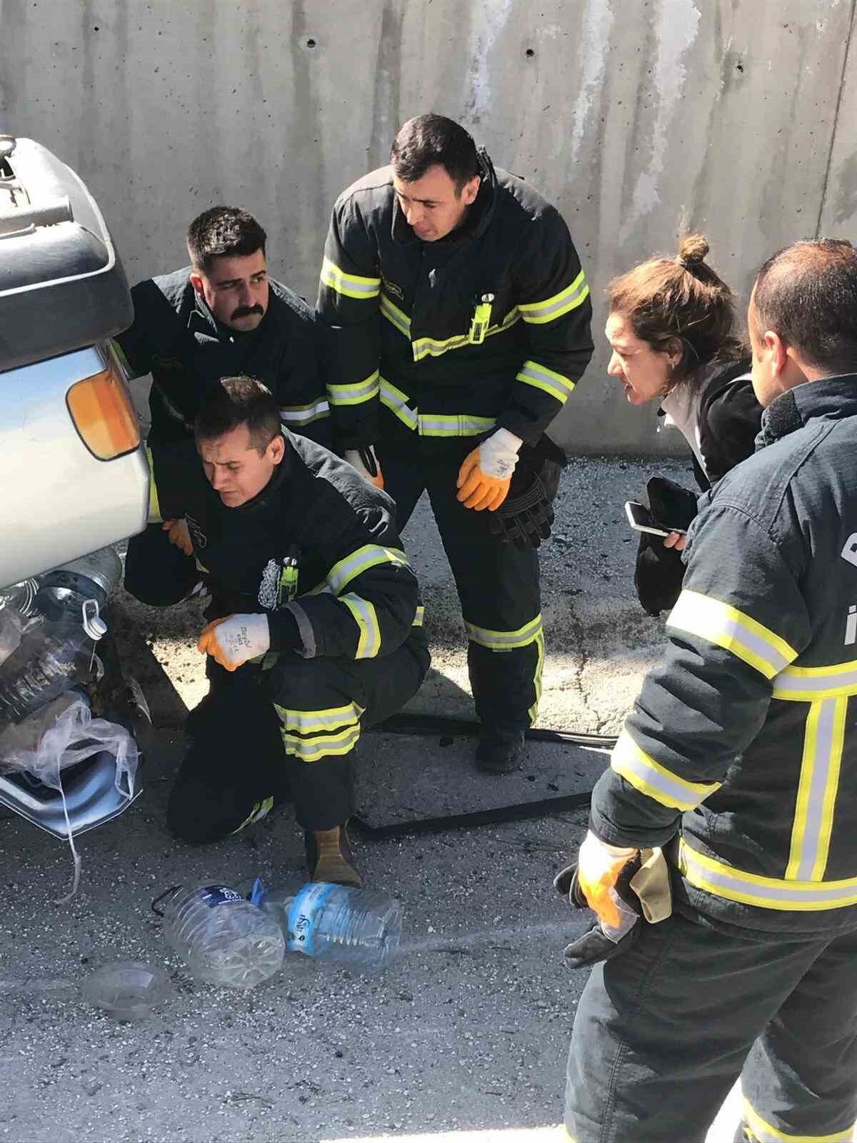 Edinilen bilgilere göre, kaza, saat 10.30 sıralarında Burdur-Antalya kara yolu Cevat Sayılı Bulvarı üzerinde meydana geldi.
