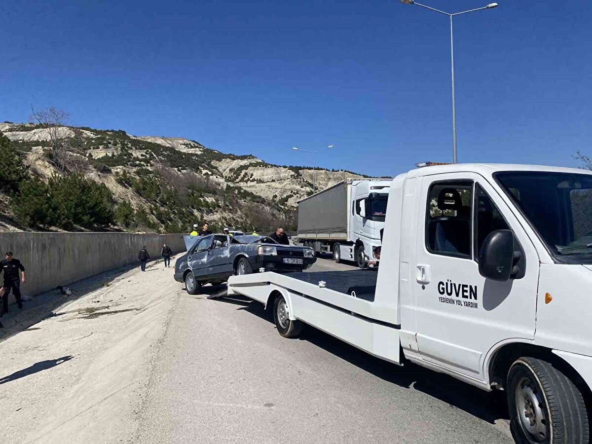 Hastanede tedavi altına alınan yaralıların durumlarının iyi olduğu öğrenildi.