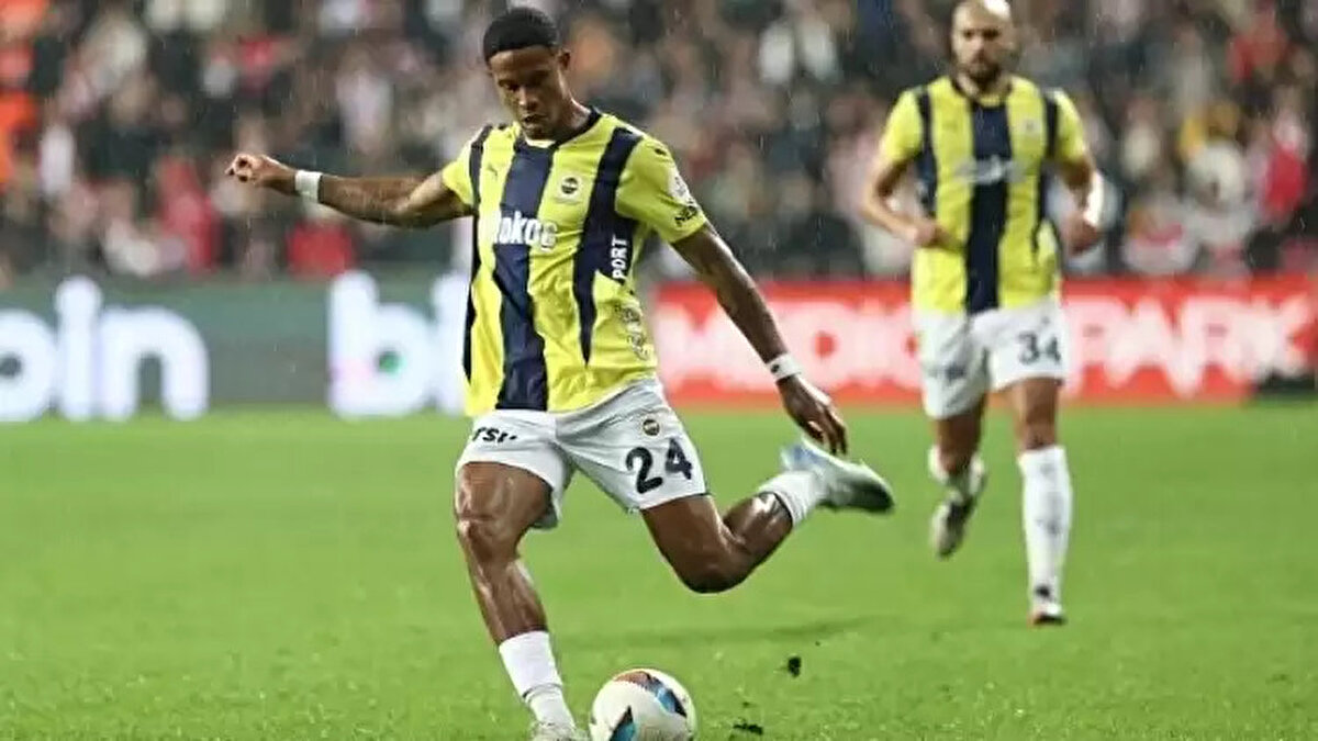 Bu sezon ise tüm kulvarlarda yalnızca 14 maça çıktı ve skor katkısı veremedi.