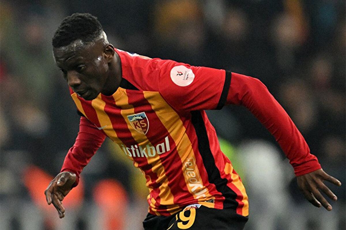 Öte yandan Kayserispor'a Stephane Bahoken ve Yaw Ackah'tan da kötü haber geldi.<br>