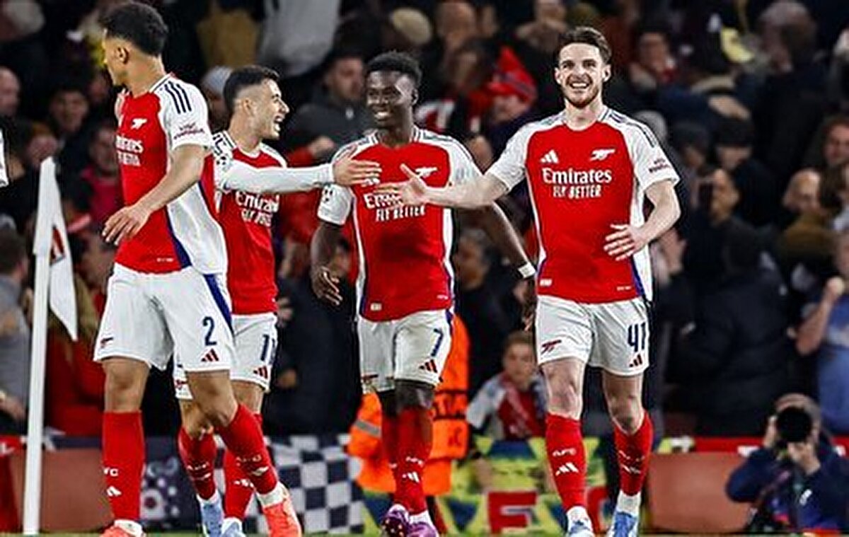 Arsenal, ilk maçta 3-0 mağlup ettiği Real Madrid'i deplasmanda da 2-1 mağlup etti ve Şampiyonlar Ligi'nde yarı finale yükseldi.