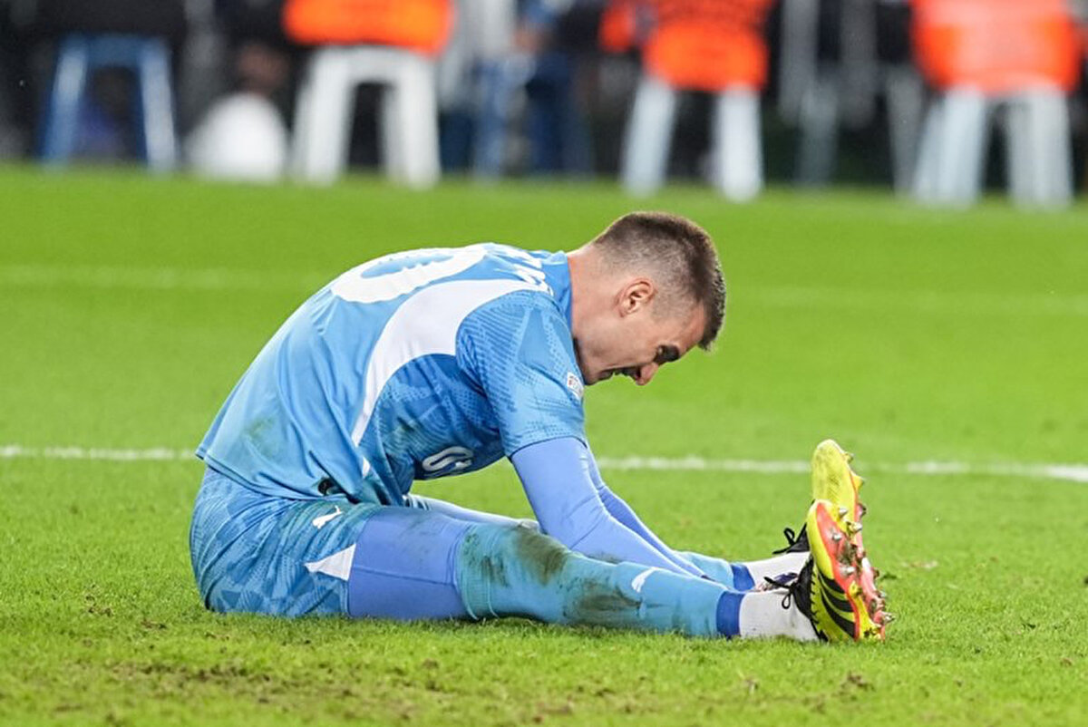 Dominik Livakovic, Fenerbahçe TV'ye açıklamalarda bulundu. Sivasspor maçını değerlendiren Hırvat eldiven, kalan maçlarla ilgili de değerlendirmeler yaptı. Livakovic'in açıklamaları şöyle:<br>