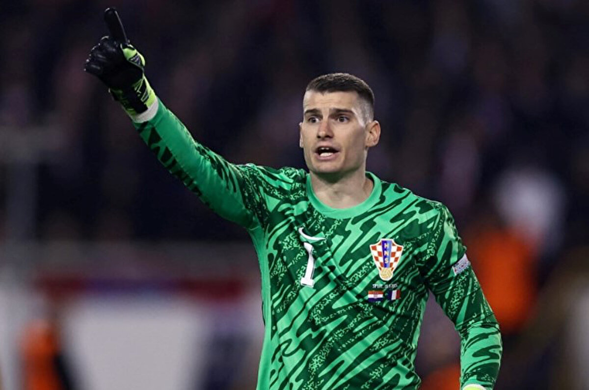 Milliyet'te yer alan haberde, Fenerbahçe'nin Hırvat eldiven için teklif gelmesi durumunda satışına kesin gözüyle bakıldığı belirtildi.<br>