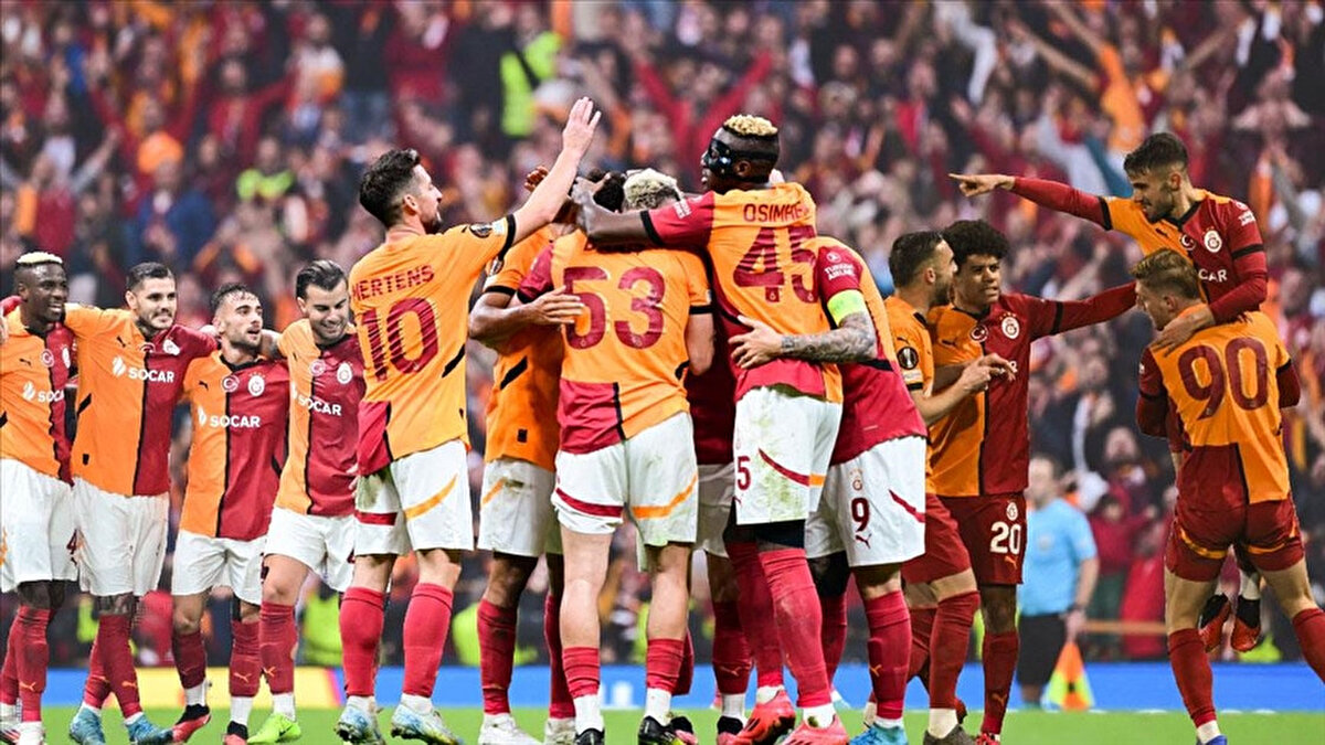 Galatasaray'da 4 futbolcu Sipay Bodrum FK maçı öncesinde sarı kart ceza sınırında bulunuyor. Bu isimler:<br>
