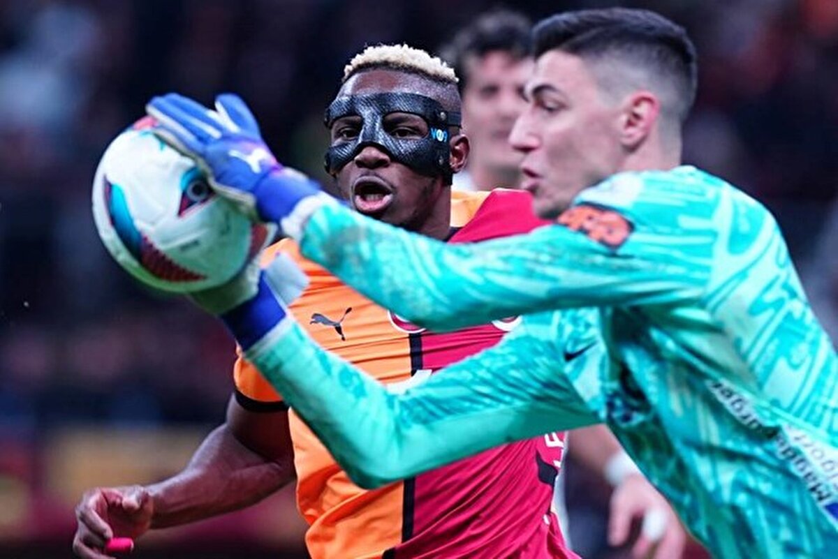 Eyüpspor'da son derece başarılı bir sezon geçiren Berke Özer, Galatasaray'ın yanı sıra Avrupa ekiplerinin de radarında.<br><br>