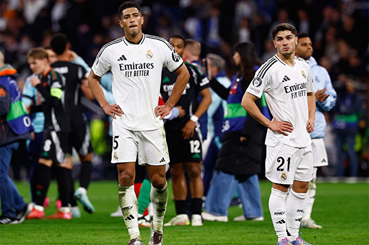 Sezon sonunda takımdan ayrılacak futbolculara dair görüş alınan ankette sürpriz sonuçlar çıktı.<br>