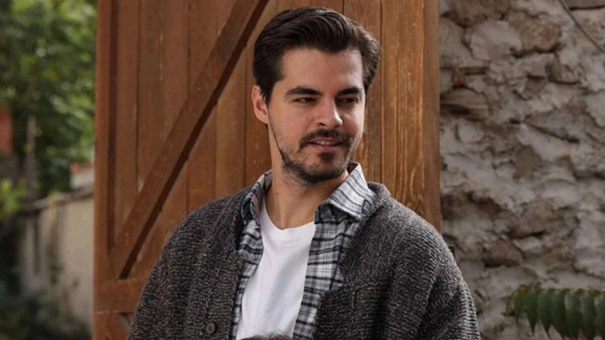 Hastaneye kaldırılan Berk Atan’ın kaburga kemiğinin çatladığı ortaya çıktı.