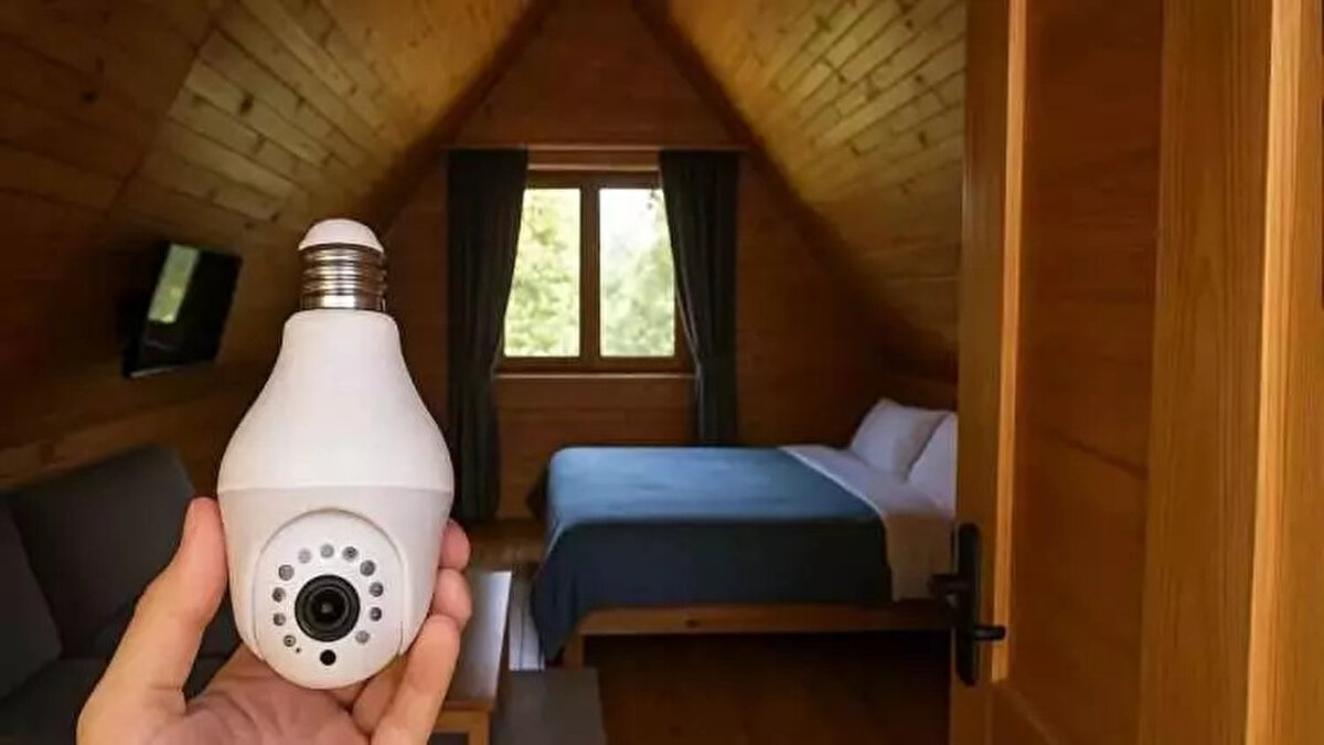 BUNGALOV EVİNDEKİ SKANDAL KORKULARI ARTIRDI!<br><br> <br><br>Sapanca'da bir bungalovda yaşanan skandalın ardından tatile gitmek isteyenlerde bu tarz konaklamalara yönelik ön yargılar oluştu.<br><br>