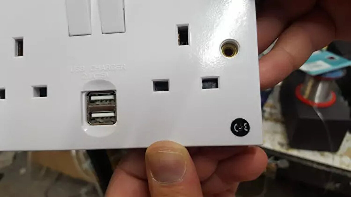 3) ELEKTRİK PRİZLERİ VE USB ŞARJ CİHAZLARI
