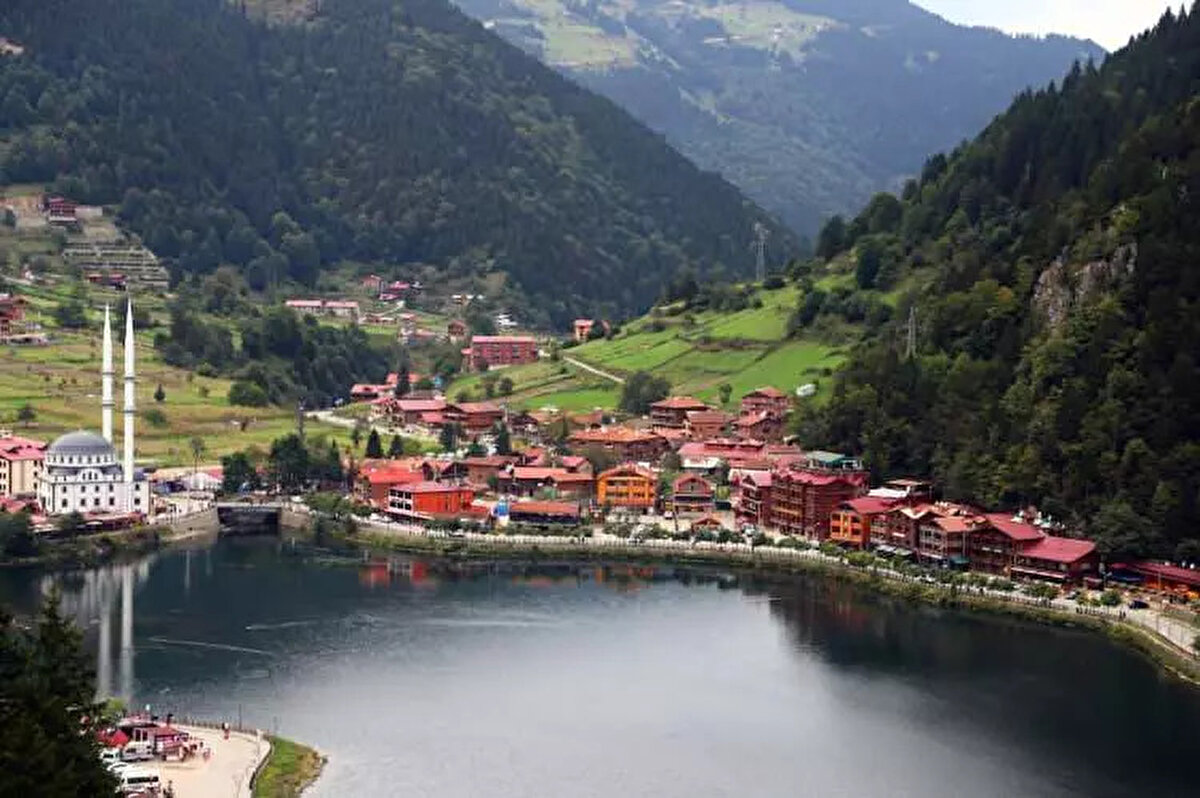 6)  TRABZON