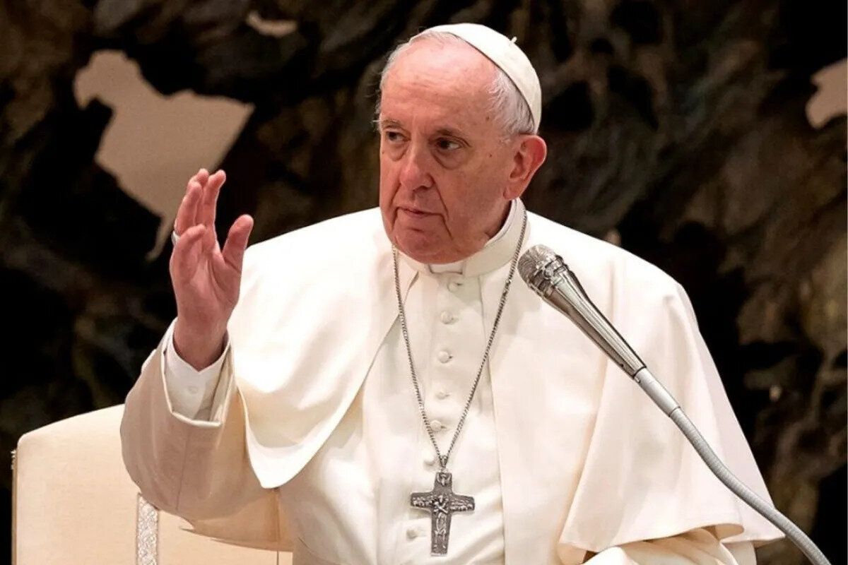 Teamüllere göre, sayısı 115 ile 120 arasında değişen kardinal sayısı, Papa Franciscus'un son dönemde yaptığı atamalar nedeniyle artmış durumda.<br><br>Vatikan'ın nisan ayı başında güncellediği resmi verilere göre, halihazırda 136 Kardinal, bir sonraki papayı seçecek olan Kardinaller Meclisi'ne katılabilecek. Kardinaller, kendi aralarından birini yeni Papa seçmek için ilerleyen haftalarda tarihi Sistine Şapeli'nde kapalı kapılar ardında toplanmaya başlayacak.