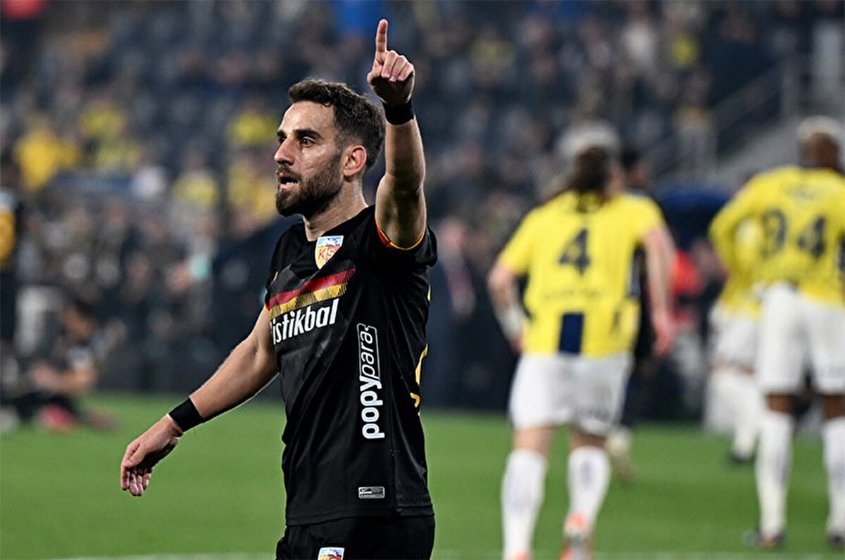 Ramazan Civelek attığı golden sonra sevinmezken, 29 yaşındaki futbolcudan iddialı açıklamalar geldi.<br>