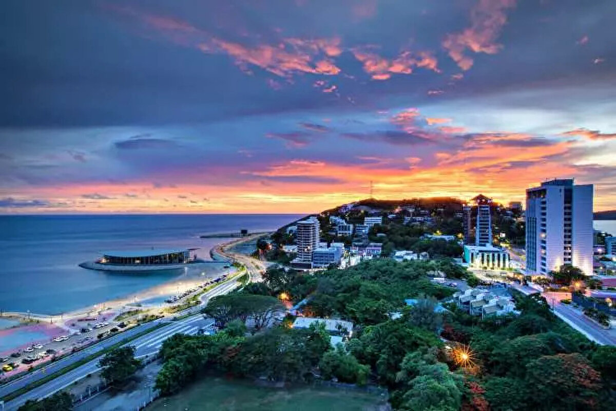 16)  PAPUA YENİ GİNE