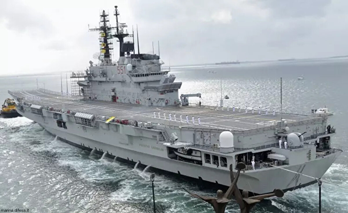 CAVOUR VE GIUSEPPE GARIBALDI<br><br> <br><br>Yapım aşamasında: Trieste: 32,300 ton taşıyıcı.