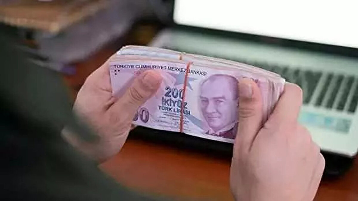 ING BANK EMEKLİ PROMOSYON<br><br> <br><br> <br><br>Emekliler, eğer ki emekli maaşlarını ING’den almaya başlarsa 15.000 TL’ye varan ek koşulsuz nakit emekli promosyon fırsatından yararlanabiliyor.