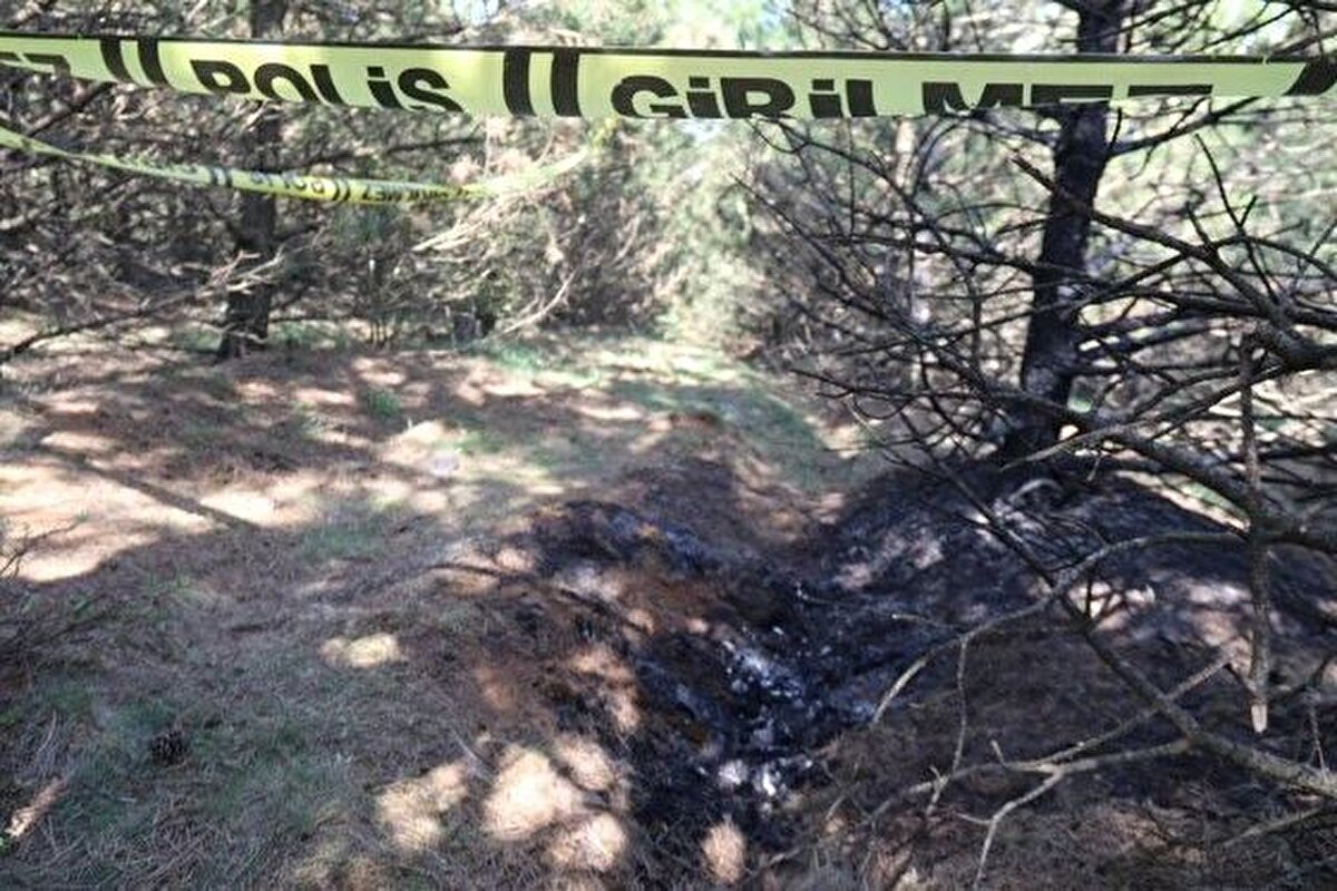 Kozkayı Mahalle Muhtarı Emin Solak, gazetecilere yaptığı açıklamada, bir hafta önce bir arkadaşının telefonla arayarak bir kadının kayıp olduğu bilgisini verdiğini söyledi