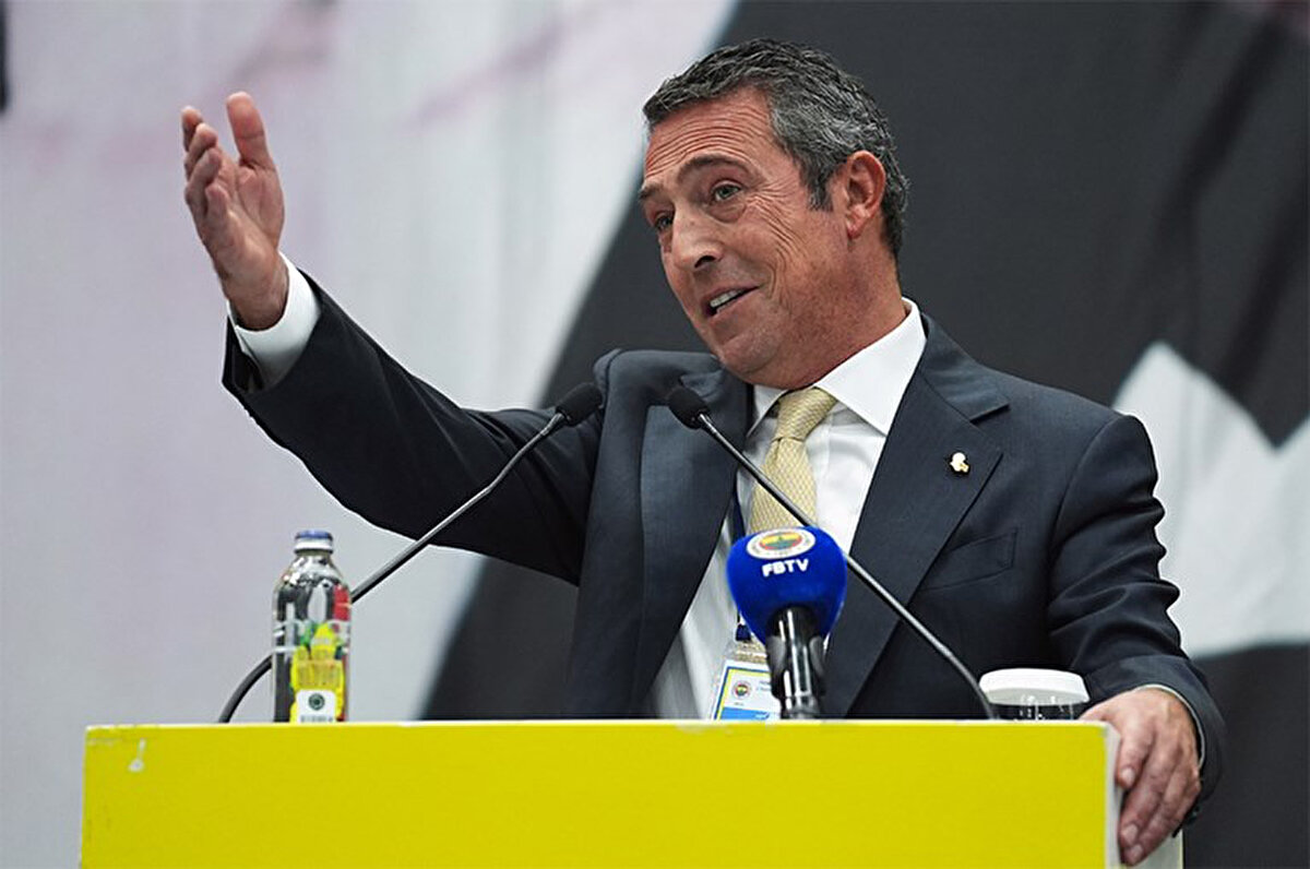 Ali Koç'un Fenerbahçe'nin 26 Nisan'da gerçekleştirilecek olan Yüksek Divan Kurulu toplantısında bu konuya ilişkin açıklamalar yapması bekleniyor.<br>
