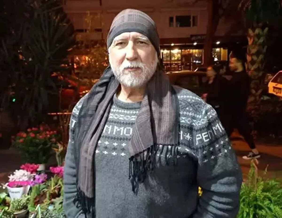 ŞENER ÜŞÜMEZSOY: DAHA BÜYÜK DEPREM BEKLEMİYORUM<br><br> <br><br>İstanbul'da meydana gelen 6.2 büyüklüğündeki depremin ardından Prof. Dr. Şener Üşümezsoy da açıklamalarda bulundu.