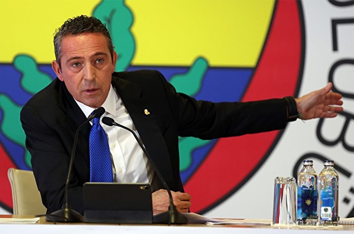 "Bugün, yalnızca Fenerbahçe'mizin menfaatleri için sustuğumun ve vakti geldiğinde her şeyin konuşulacağının kamuoyu tarafından bilinmesini isterim."