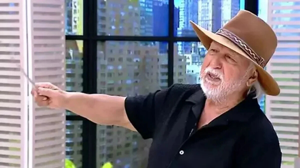 "Bir depremde yırtılan yüzey, fayın uzunluğu ve derinliği, eğer 100 kilometre karelik bir yüzey yırtılırsa 10 kilometre derinlik; 6'lık deprem yapar.