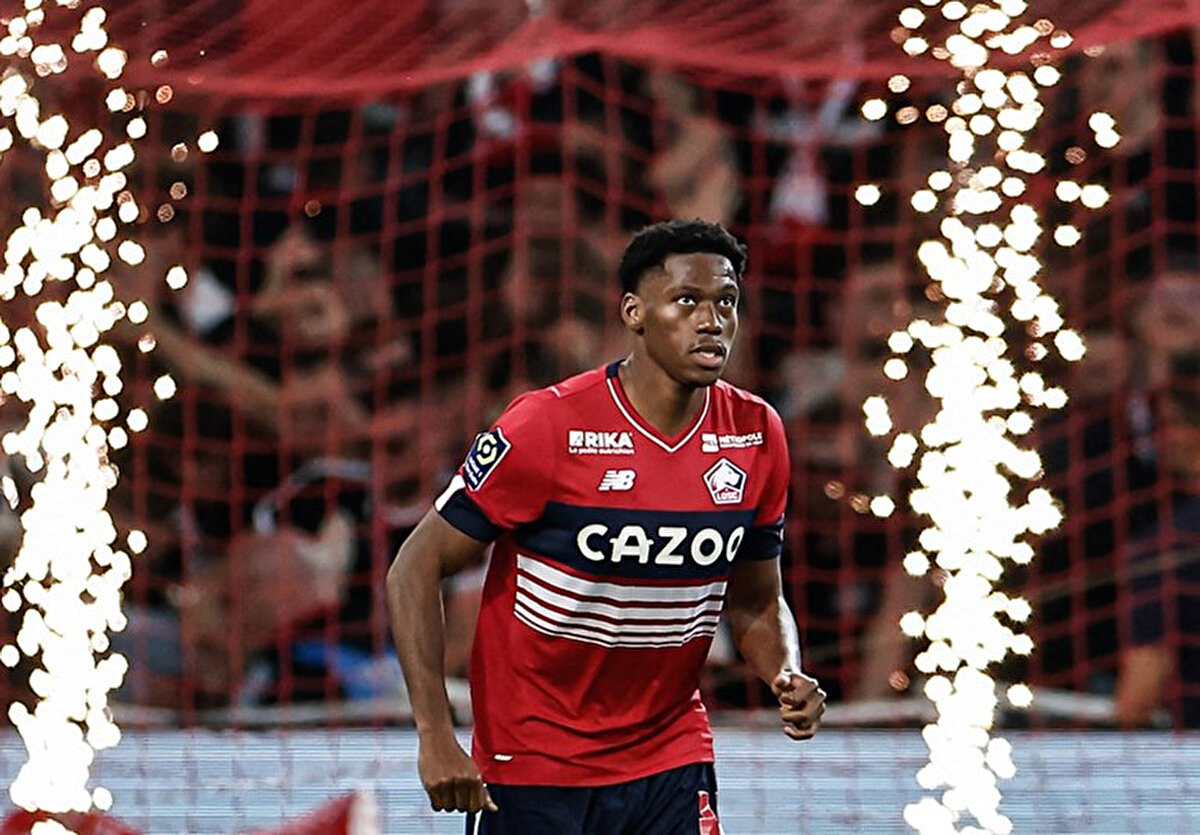 Transfermarkt verilerine bir dönem 60 milyon euro seviyesini gören Jonathan David'in piyasa değeri an itibarıyla 45 milyon euro.<br>