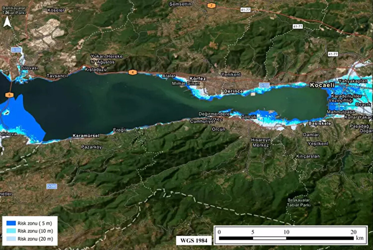 MSKÜ CBS-UZAL Müdürü Doç. Dr. Ceyhun Özçelik, Silivri açıklarında yaşanan 6.2 büyüklüğündeki depremle ilgili İstanbul ve Marmara kıyılarında tsunamiden etkilenecek taşkın alanlarının yer aldığı harita geliştirdi. Doç. Dr. Özçelik, olası bir Marmara depremi sonrası oluşabilecek tsunaminin etkilerini önceden tahmin etmenin hayati önem taşıdığını belirtti.