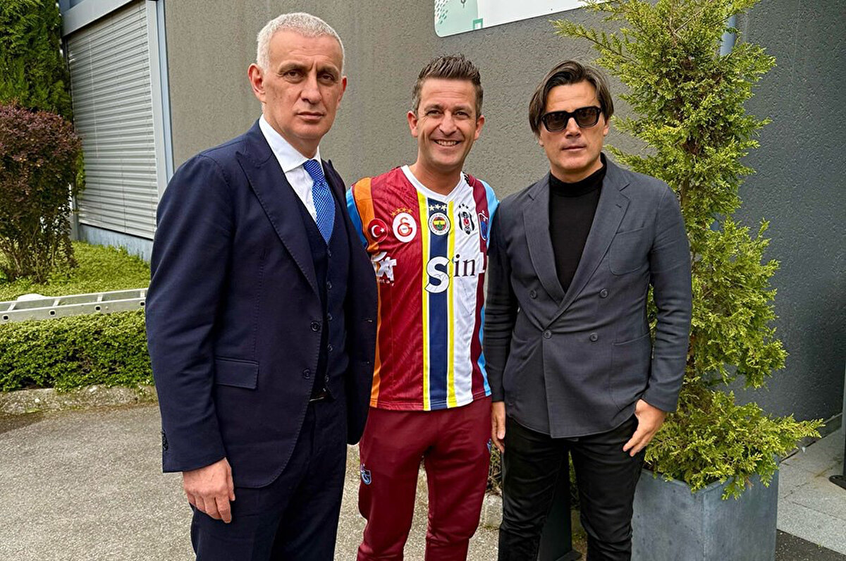 Trabzonspor UEFA Gençlik Ligi Yarı Finali’nde Avusturya ekibi Salzburg ile İsviçre’nin Nyon şehrinde bulunan Centre sportif de Colovray’da karşı karşıya geldi. Türkiye Futbol Federasyonu Başkanı İbrahim Hacıosmanoğlu ve A Milli Takım Teknik Direktörü Vincenzo Montella’nın da yer aldığı TFF heyeti, karşılaşma öncesinde bordo-mavili ekibi ziyaret ederek ve müsabakada başarılar diledi.<br>